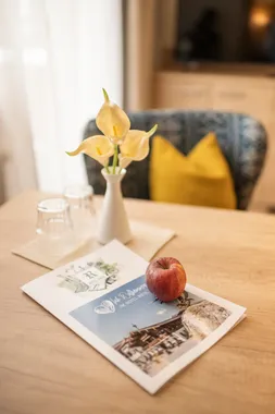 Suite_Heimatgefuehl_Hotel_Riedl_in_Koessen_Tirol__c__Foto_Gretter__1_.jpg