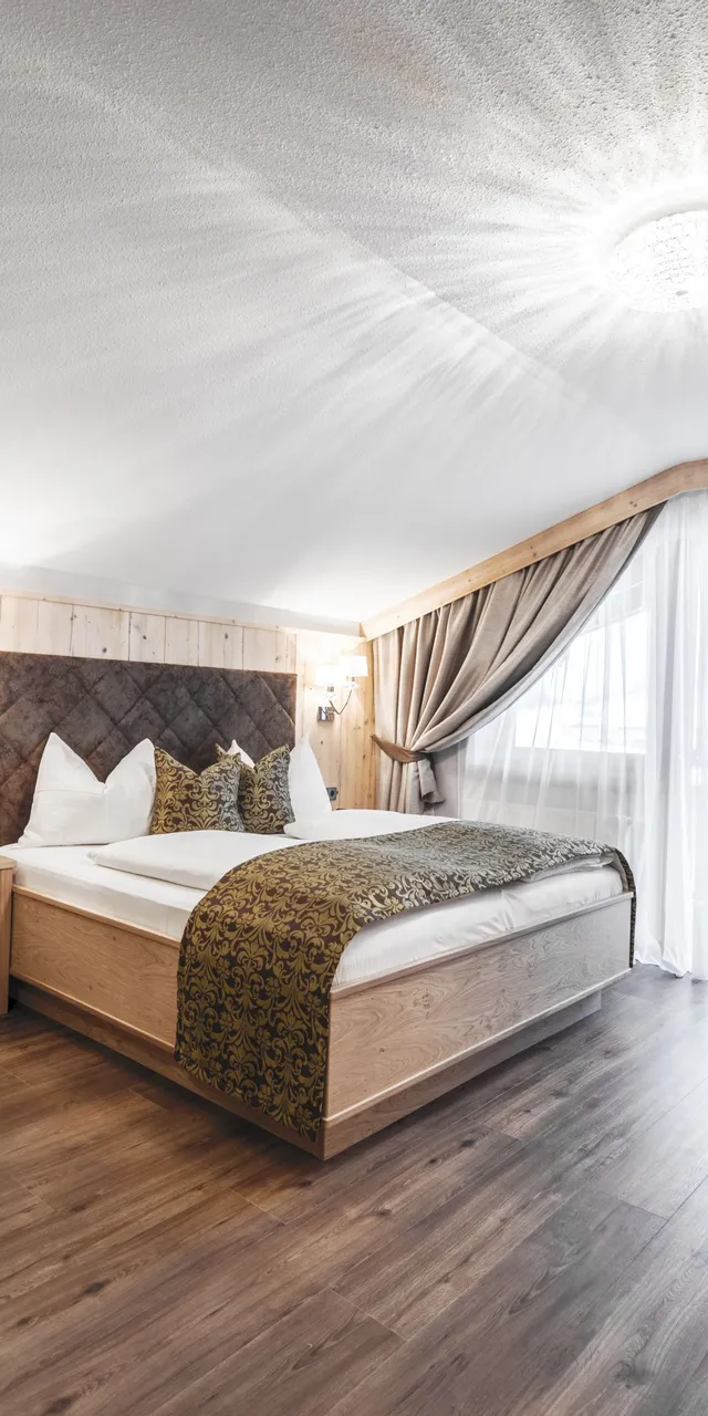Suite_Kaiserblick_Hotel_Riedl_in_Koessen_Tirol__c__Florian_Egger__5_.jpg