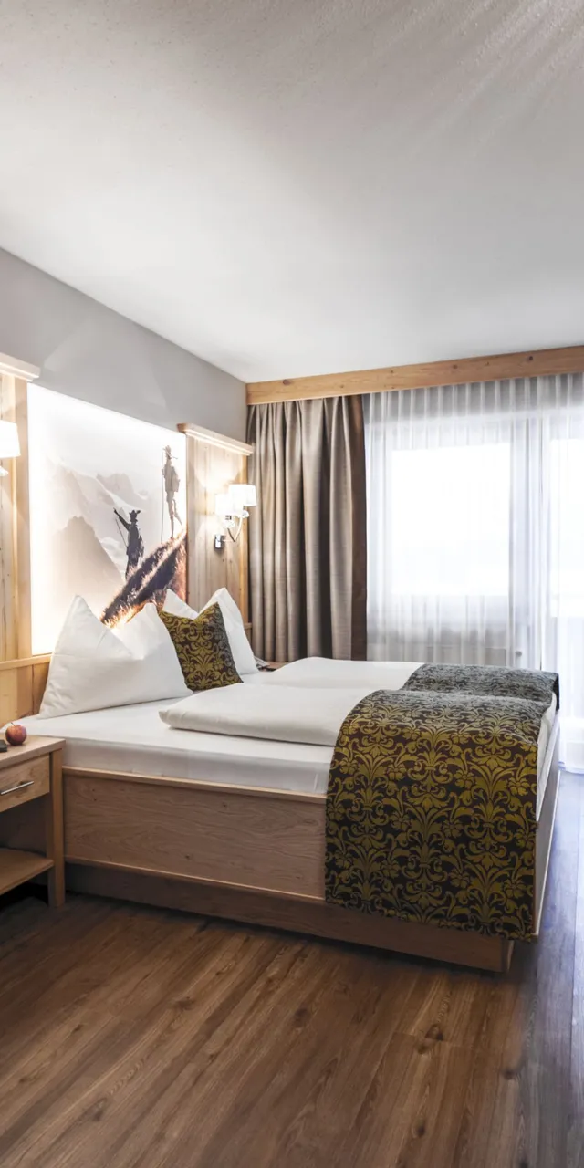 Doppelzimmer_Kat._A2_Unterberg_im_Hotel_Riedl_Koessen_Tirol__C__Florian_Egger__2_.jpg