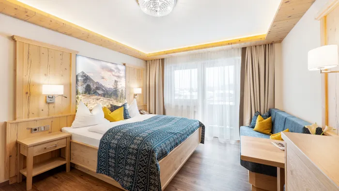 DZ_Kat._A2_Unterberg_Hotel_Riedl_in_Koessen_Tirol__c__Foto_Gretter__3_.jpg