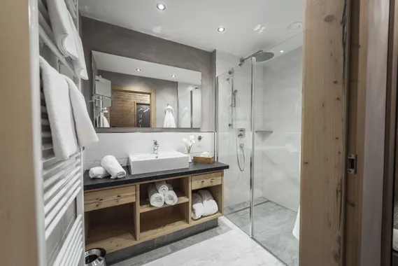 Juniorsuite_Unterberg_Hotel_Riedl_in_Koessen_Tirol__C__Florian_Egger__1_.jpg